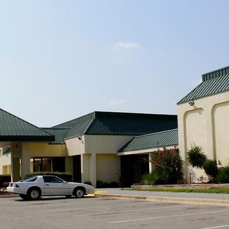 Red Carpet Inn Kinston Exteriér fotografie