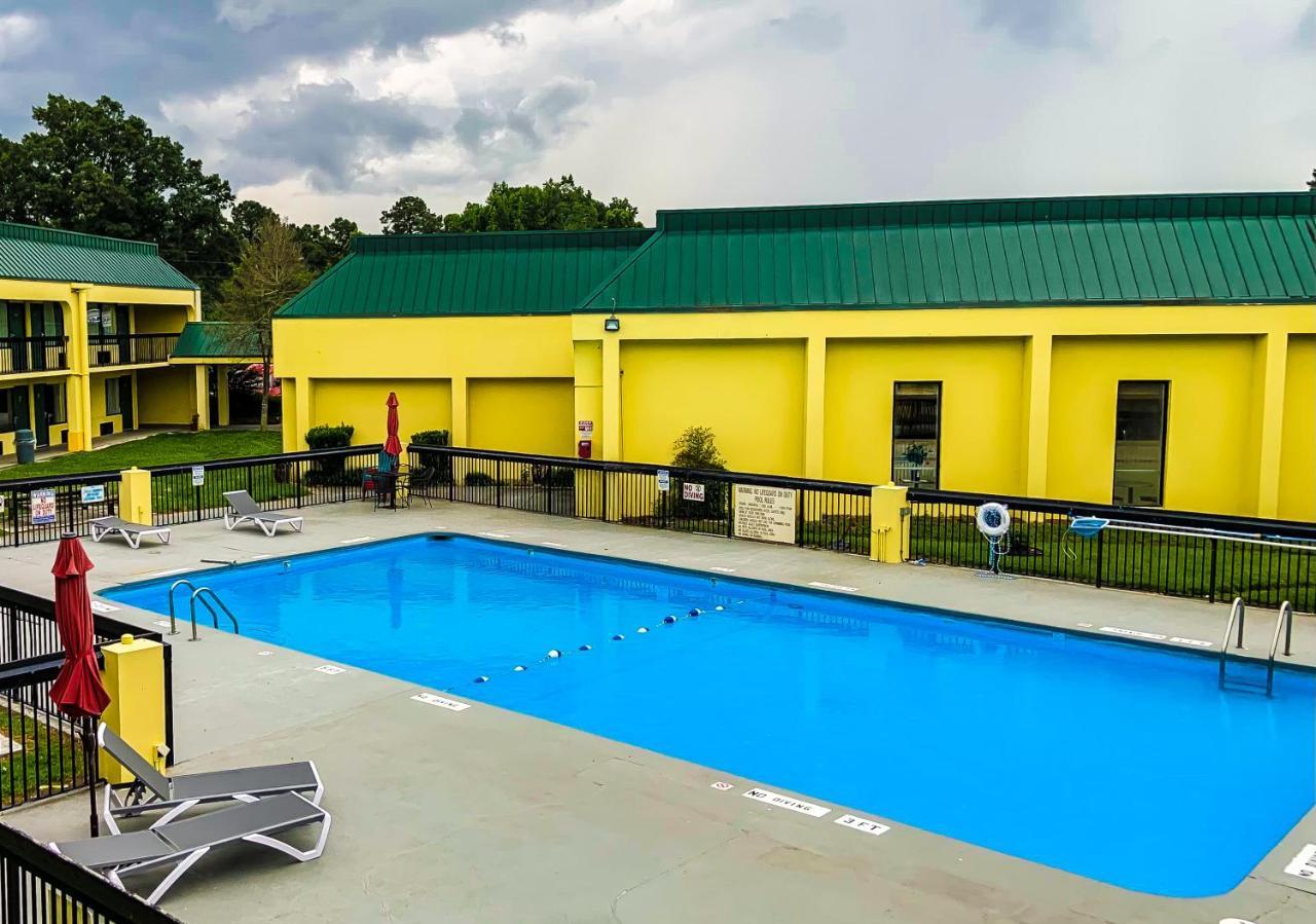 Red Carpet Inn Kinston Exteriér fotografie